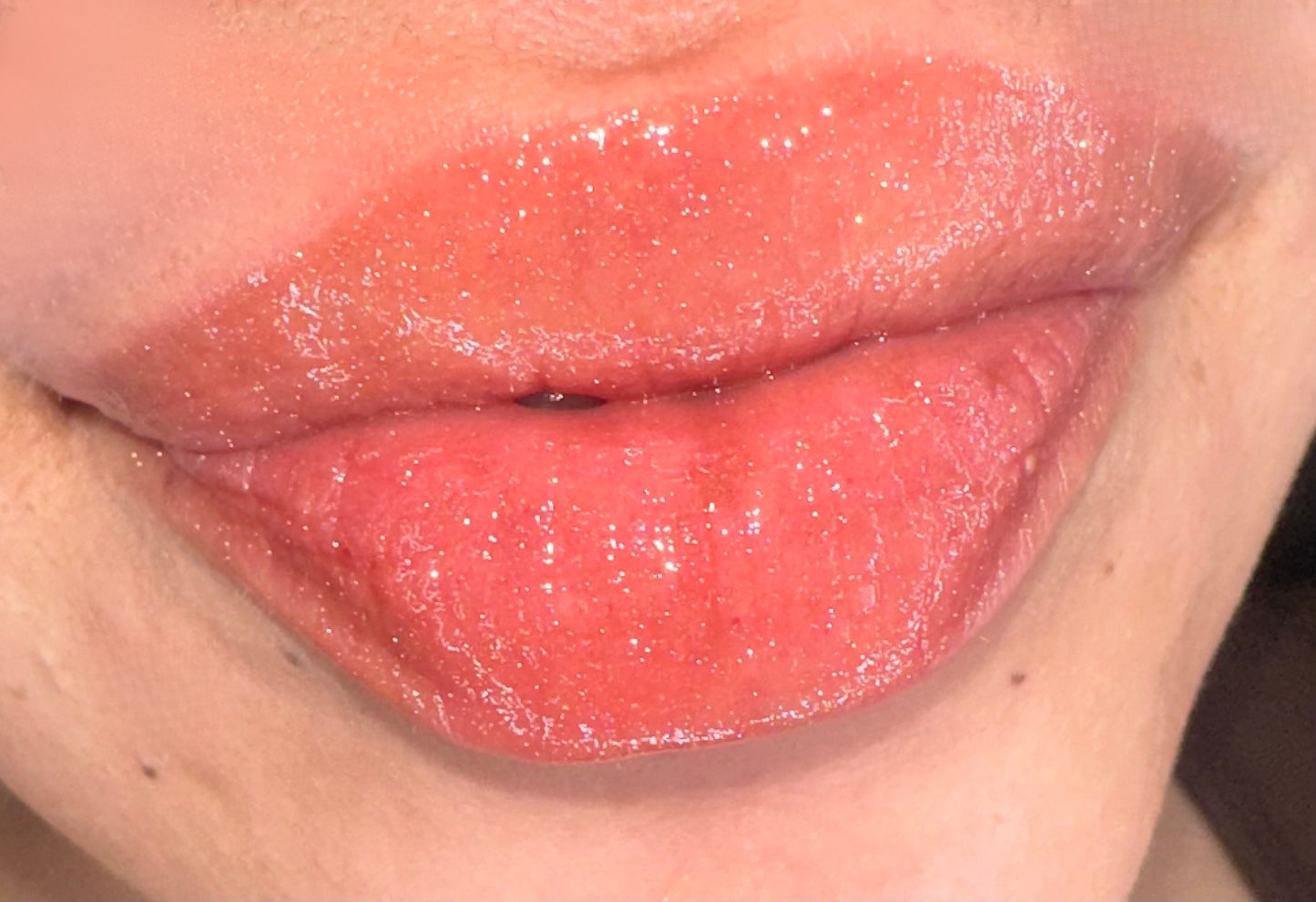 FlyShine Moisturizing Lip Gloss - Kai