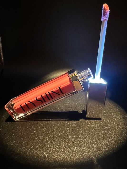 FlyShine Moisturizing Lip Gloss - Sassy